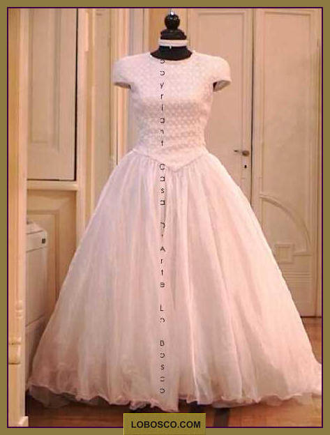 lobosco.com_00002361_abito_sposa.jpg